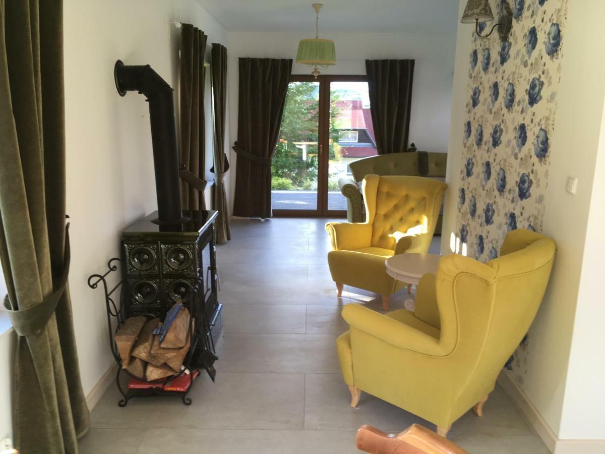 Malinowe Wzgorze Domki 90 M2 Z Sauna I Balia Krzeszna Exteriör bild